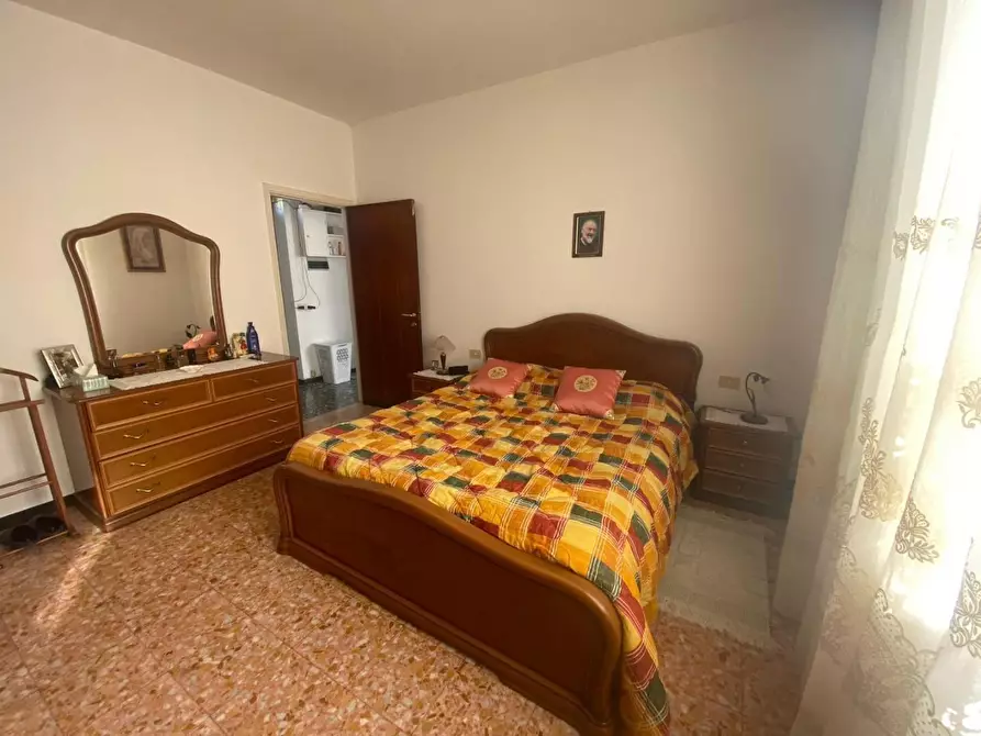 Immagine 11 di Casa indipendente in vendita  a Castelnuovo Magra