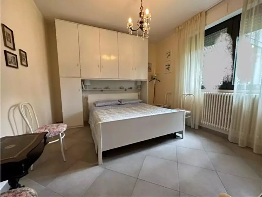 Immagine 15 di Appartamento in vendita  a Camaiore