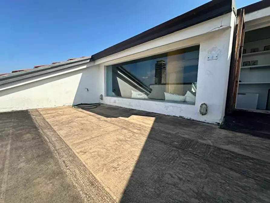 Immagine 30 di Mansarda in vendita  a Camaiore