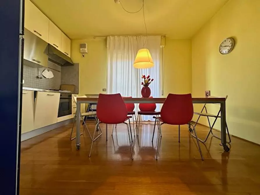 Immagine 6 di Mansarda in vendita  a Camaiore