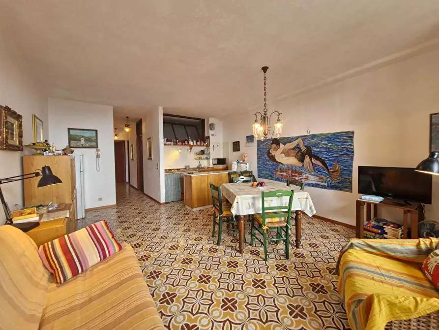 Immagine 5 di Appartamento in vendita  a Rio Marina