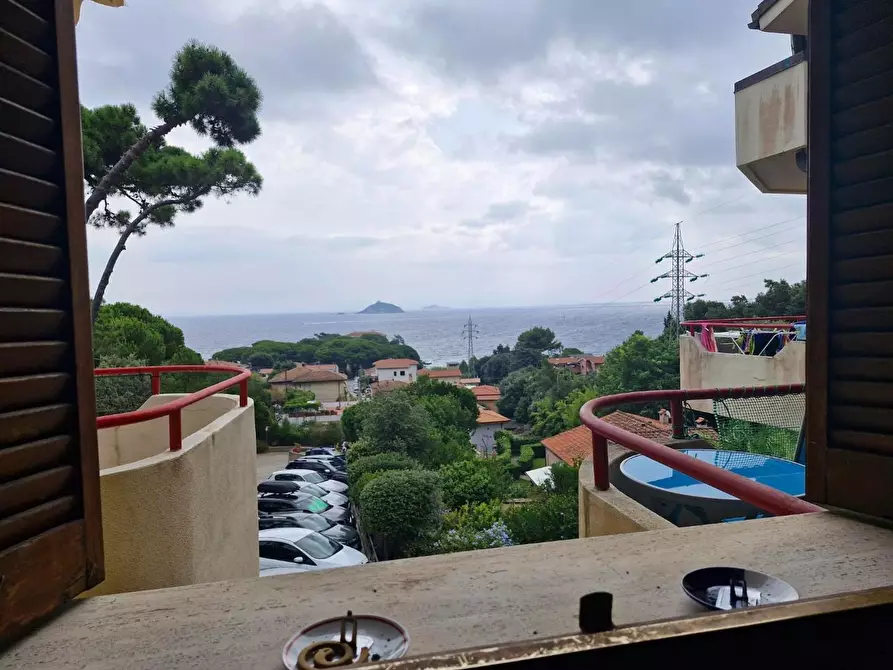 Immagine 1 di Appartamento in vendita  a Rio Marina