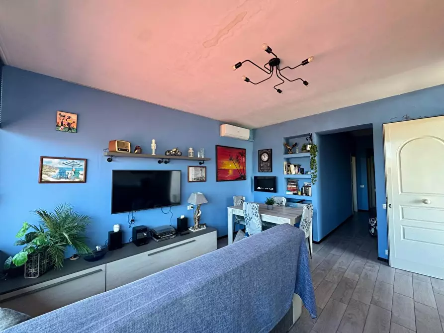 Immagine 64 di Appartamento in vendita  a Viareggio