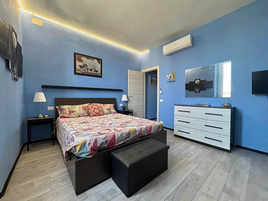 Immagine 41 di Appartamento in vendita  a Viareggio