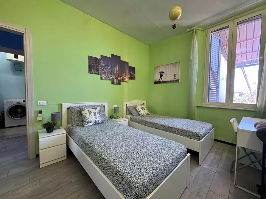 Immagine 22 di Appartamento in vendita  a Viareggio