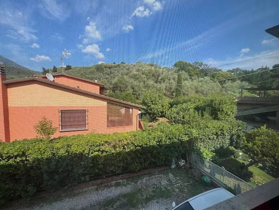 Immagine 13 di Appartamento in vendita  a Camaiore