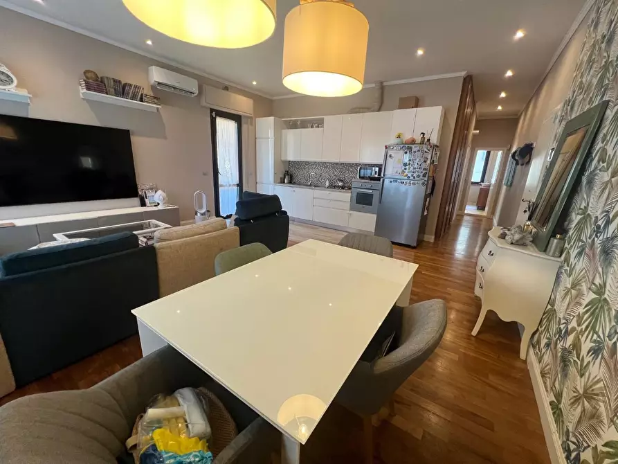 Immagine 4 di Appartamento in vendita  a Camaiore