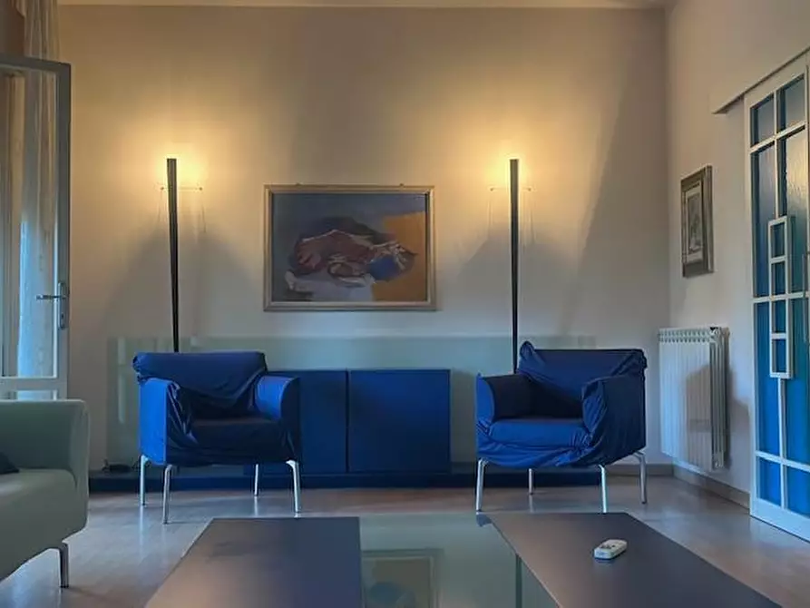Immagine 45 di Villa in vendita  a Camaiore