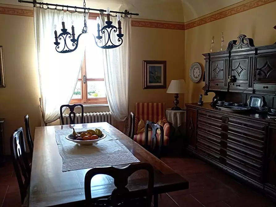 Immagine 8 di Villa in vendita  a Santa Maria A Monte