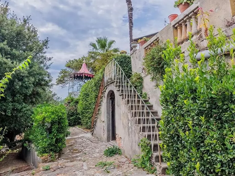 Immagine 25 di Villa in vendita  a Santa Maria A Monte