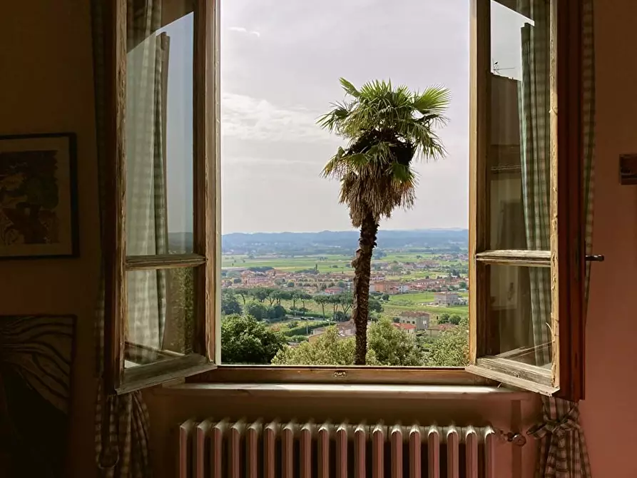 Immagine 28 di Villa in vendita  a Santa Maria A Monte