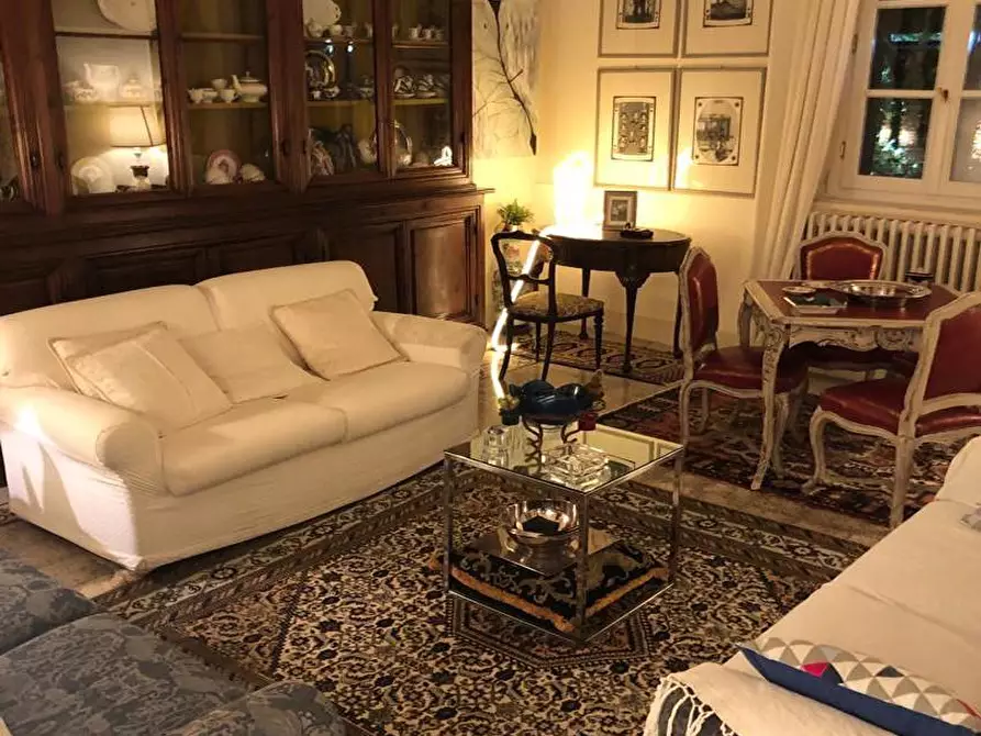 Immagine 12 di Villa in vendita  a Santa Maria A Monte