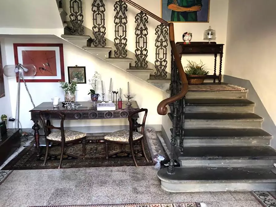 Immagine 11 di Villa in vendita  a Santa Maria A Monte