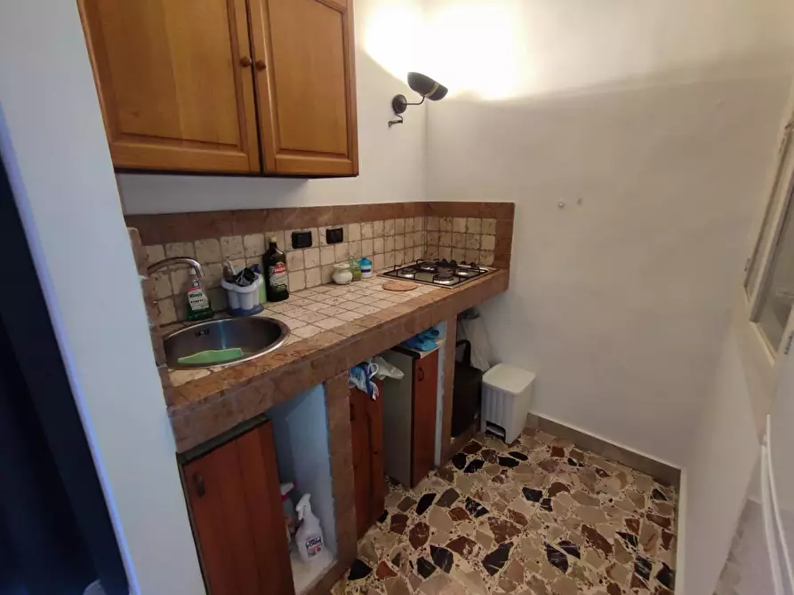 Immagine 10 di Appartamento in vendita  a Giardini-Naxos