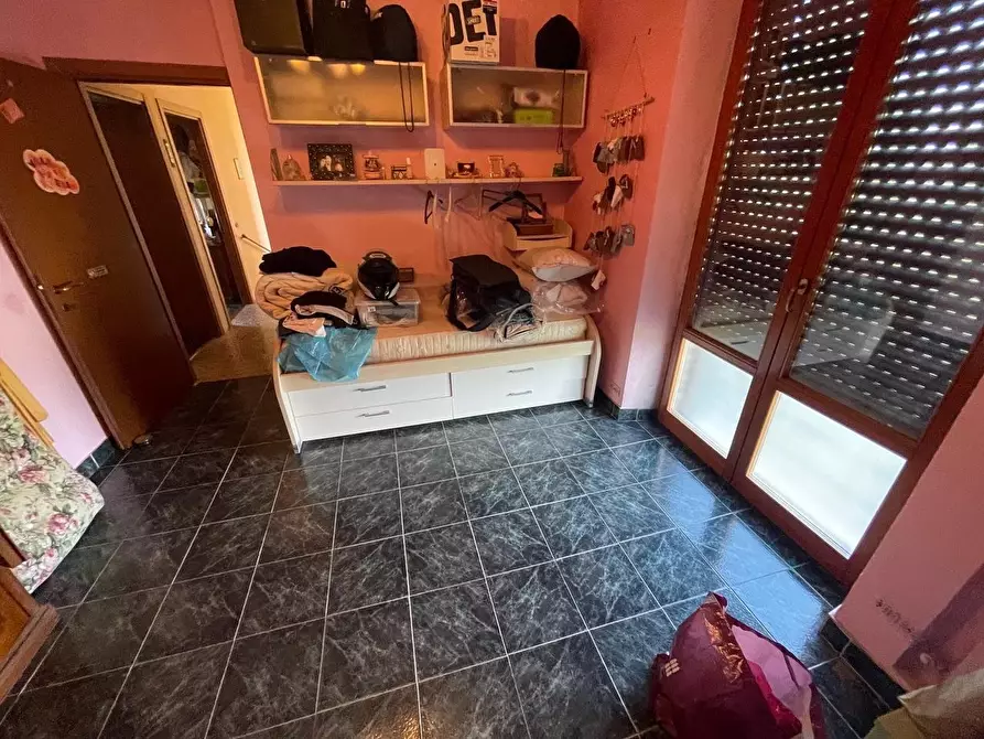 Immagine 36 di Appartamento in vendita  a Siena