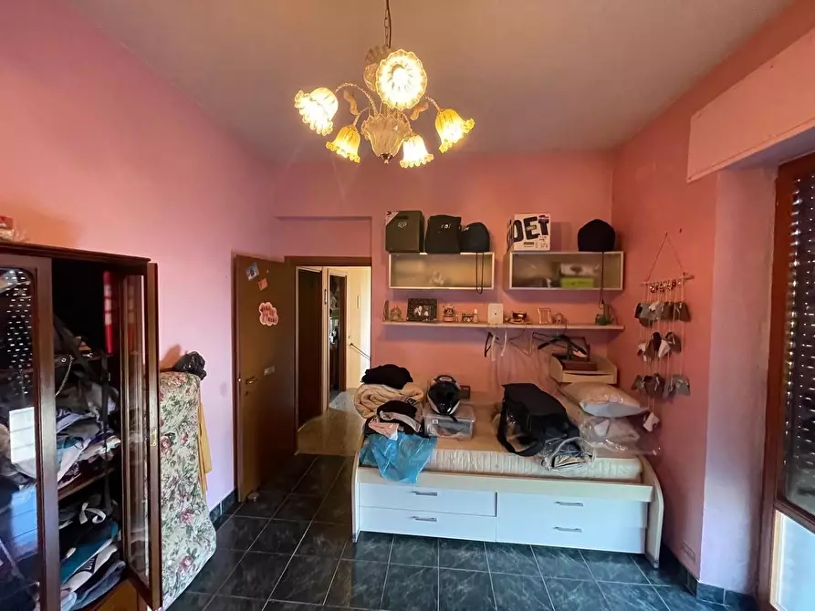 Immagine 34 di Appartamento in vendita  a Siena