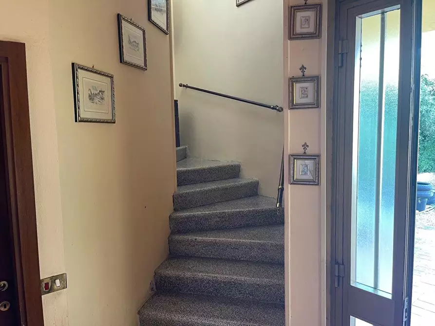 Immagine 7 di Appartamento in vendita  a Siena