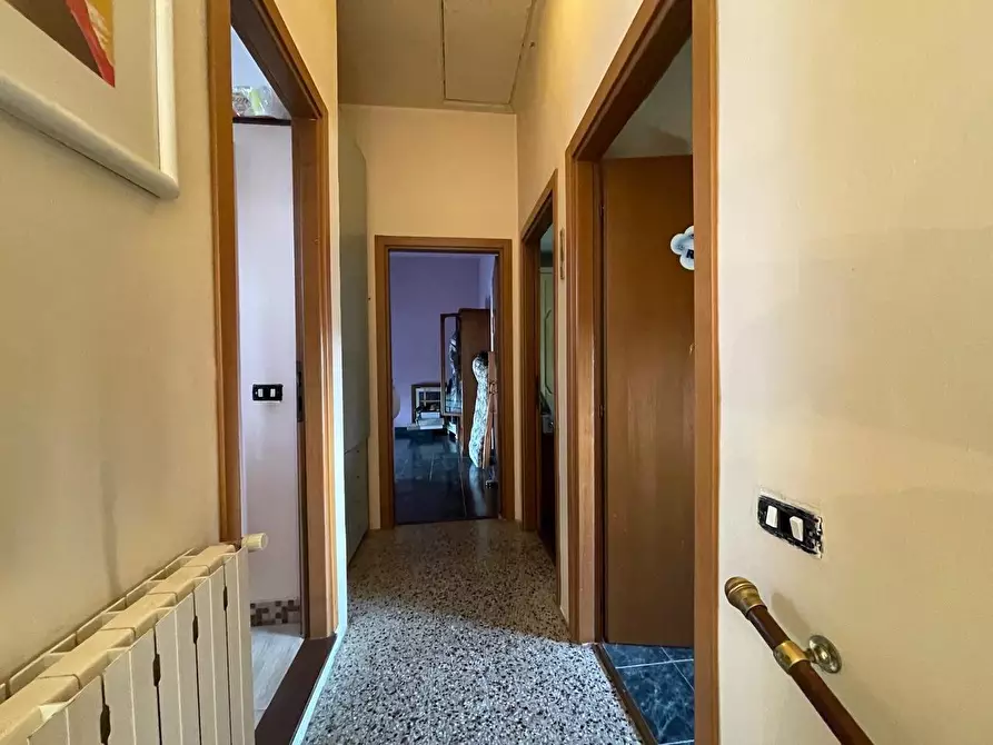 Immagine 22 di Appartamento in vendita  a Siena