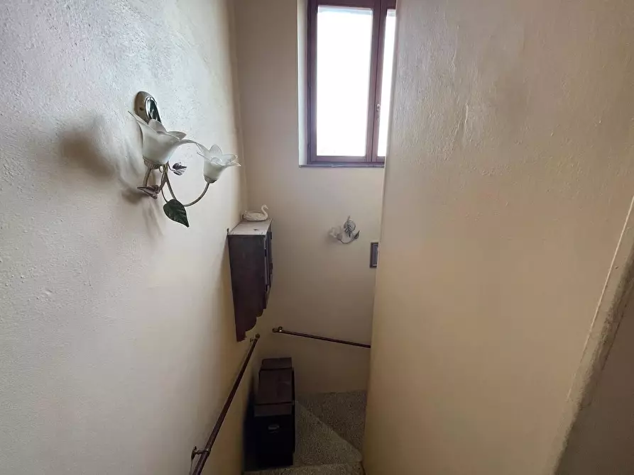 Immagine 21 di Appartamento in vendita  a Siena