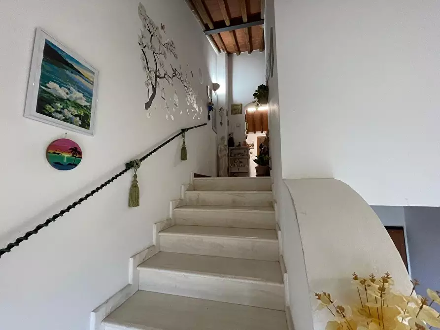 Immagine 10 di Appartamento in vendita  a Monteriggioni