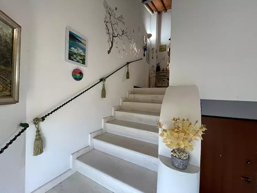 Immagine 9 di Appartamento in vendita  a Monteriggioni