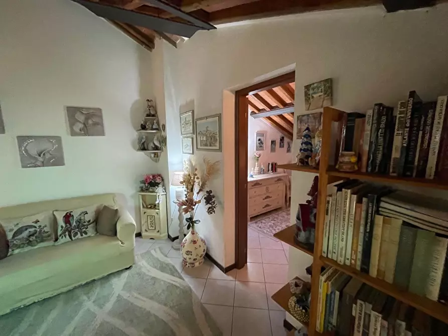 Immagine 22 di Appartamento in vendita  a Monteriggioni