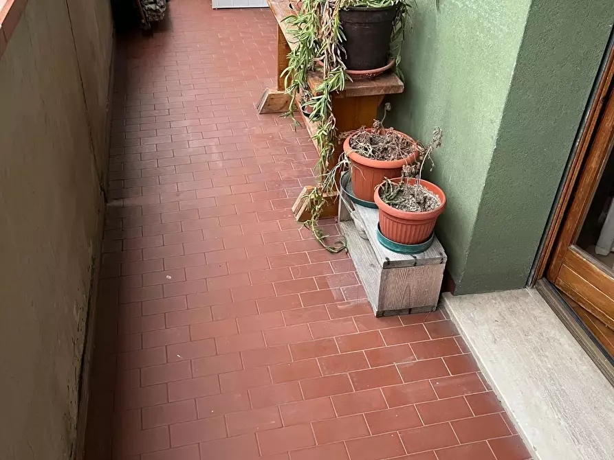 Immagine 16 di Appartamento in vendita  a Massa