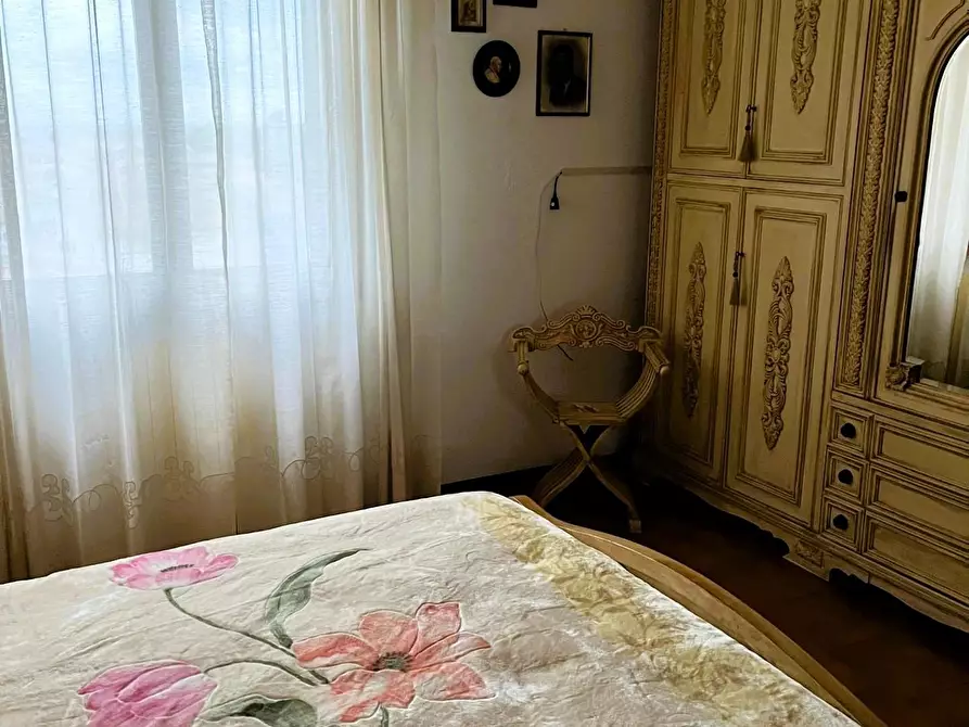 Immagine 6 di Appartamento in vendita  a Massa