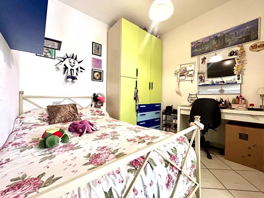 Immagine 17 di Appartamento in vendita  a Pontedera