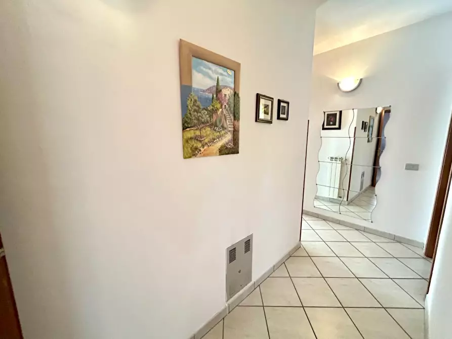 Immagine 14 di Appartamento in vendita  a Pontedera