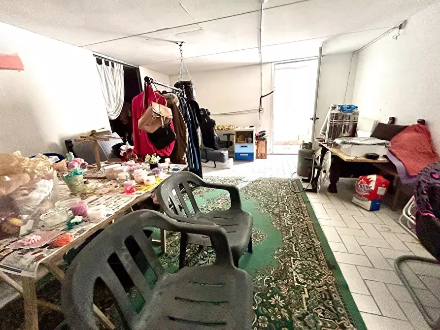 Immagine 24 di Appartamento in vendita  a Pontedera