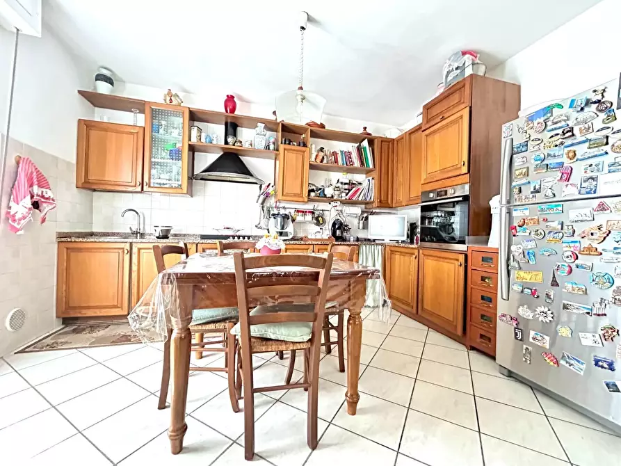 Immagine 7 di Appartamento in vendita  a Pontedera