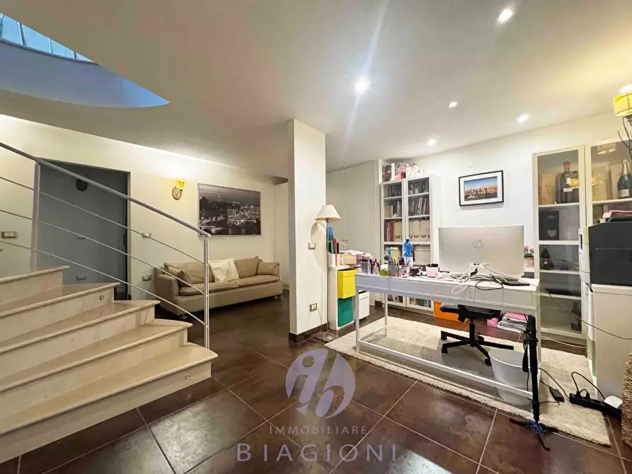 Immagine 15 di Villa in vendita  a Camaiore