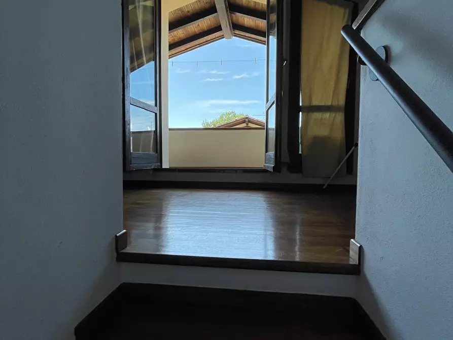 Immagine 13 di Appartamento in vendita  a Massa