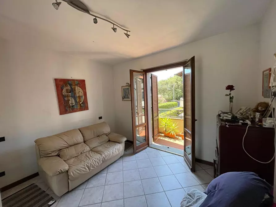 Immagine 6 di Appartamento in vendita  a Massa