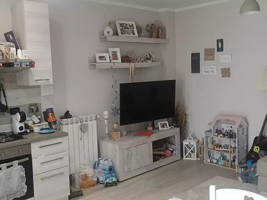 Immagine 3 di Casa semindipendente in vendita  a Massa