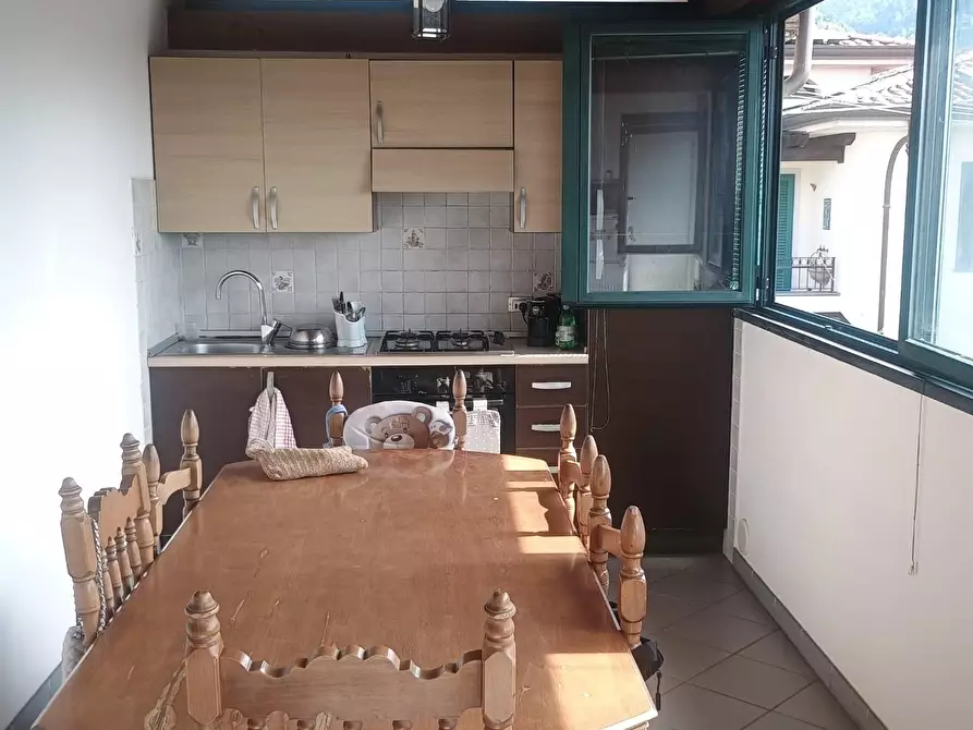 Immagine 8 di Casa semindipendente in vendita  a Massa