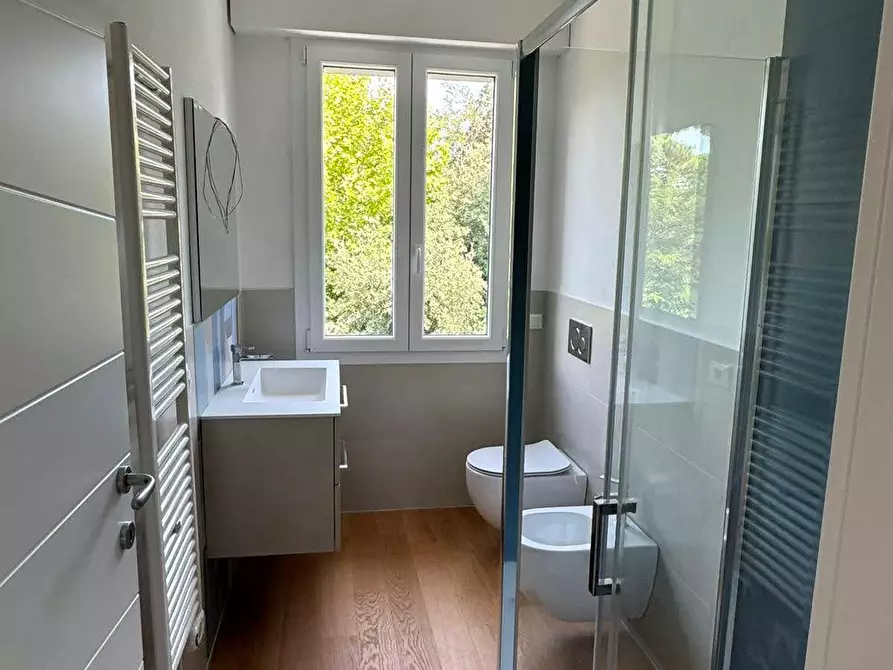 Immagine 17 di Appartamento in vendita  a Massa