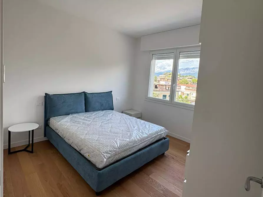 Immagine 10 di Appartamento in vendita  a Massa