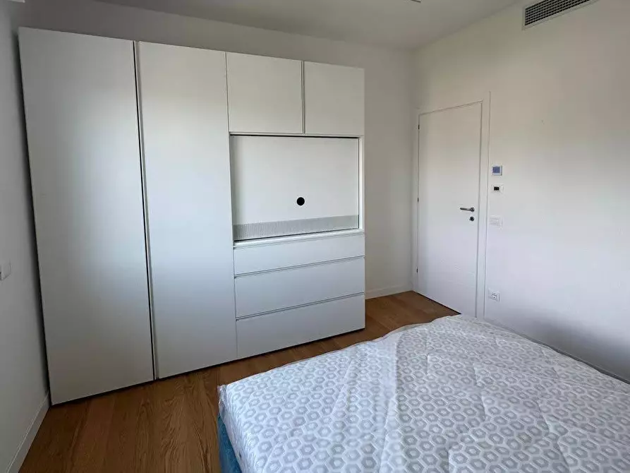 Immagine 11 di Appartamento in vendita  a Massa