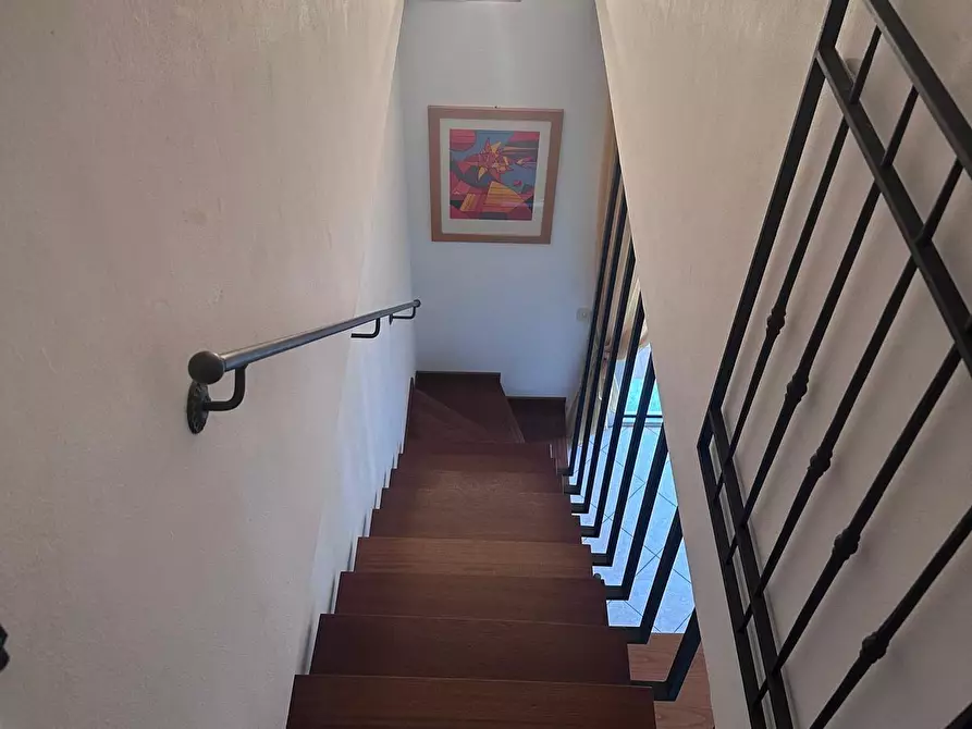 Immagine 13 di Appartamento in vendita  a Montignoso