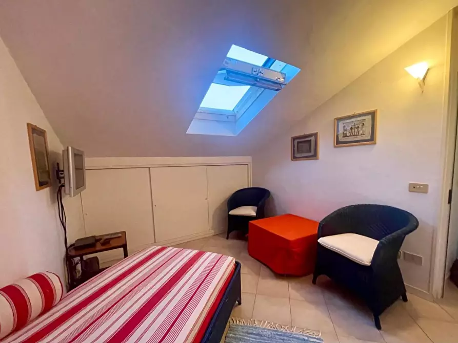 Immagine 18 di Appartamento in vendita  a Montignoso