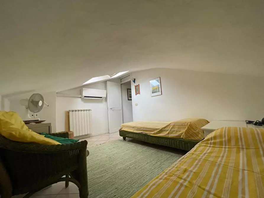 Immagine 24 di Appartamento in vendita  a Montignoso