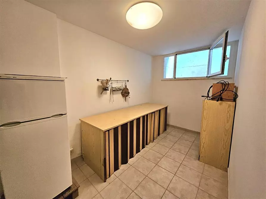 Immagine 25 di Villetta a schiera in vendita  a Massa