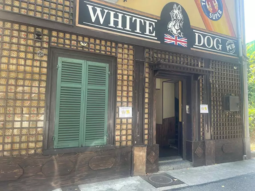 Immagine 1 di Attività commerciale in vendita  a Rivoli