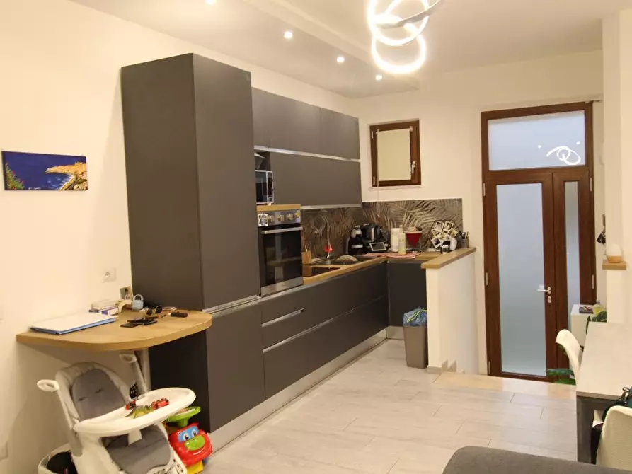 Immagine 3 di Appartamento in vendita  a Buonconvento