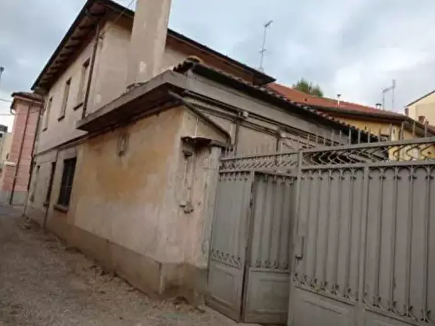 Immagine 2 di Appartamento in vendita  a Grugliasco