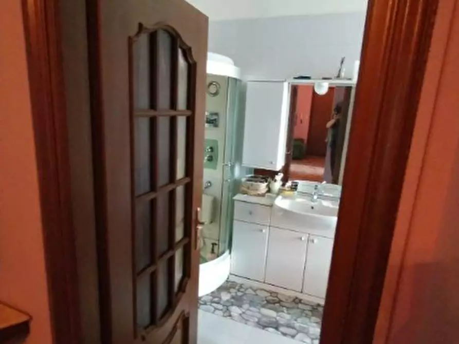 Immagine 13 di Appartamento in vendita  a Torino