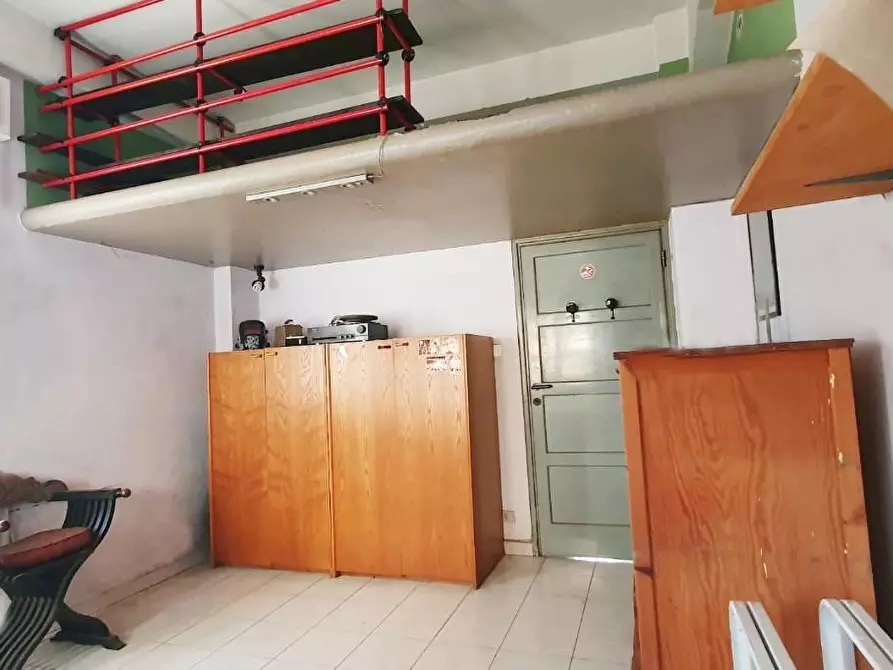 Immagine 16 di Appartamento in vendita  a Massa