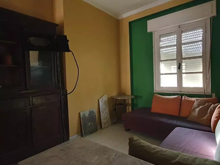 Immagine 5 di Appartamento in vendita  a Massa